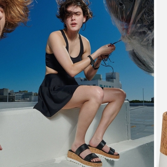 Steve Madden Defuse Leather Wedge Slide - Picture 2 of 7